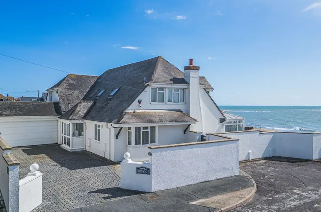 Warner Road, Selsey, PO20, photo 2