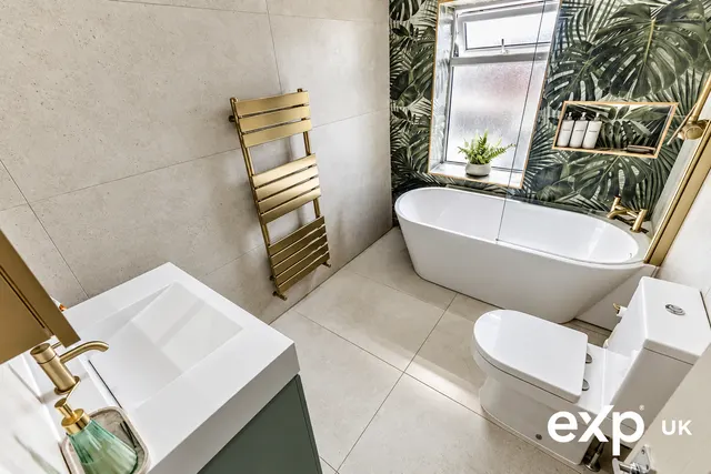 Leeming Lane South, Mansfield Woodhouse, NG19, photo 1