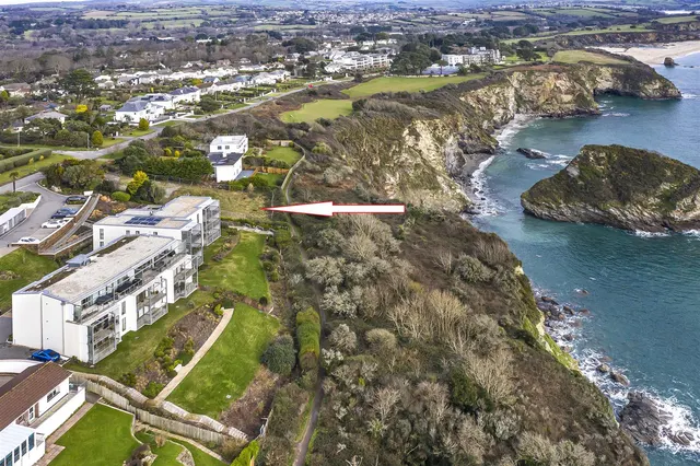 Sea Road, Carlyon Bay, photo 1
