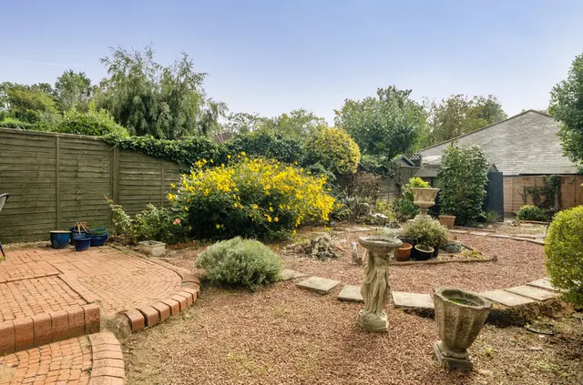 Photo 2 — Milton Gardens, Wokingham, Berkshire, RG40 1DA