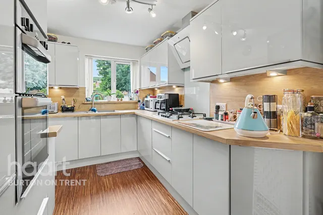 Woods Lane, Burton-On-Trent, DE15, photo 2