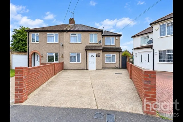 Willow Tree Close, Hayes, UB4, photo 1