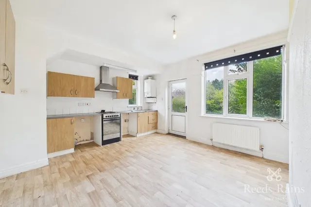 Rowood Avenue, Reddish, SK5, photo 3