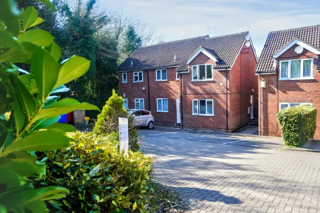 Carrington Road, Davies Court, HP12, photo 1