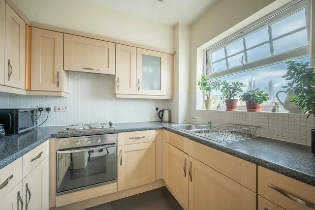 Photo 3 — 77 Rose Bates Drive, London