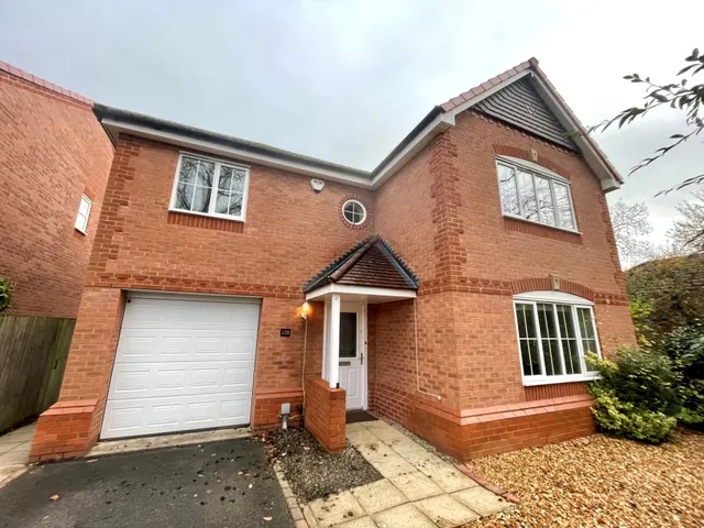 Llys Onnen, Llandudno Junction, LL31, photo 1