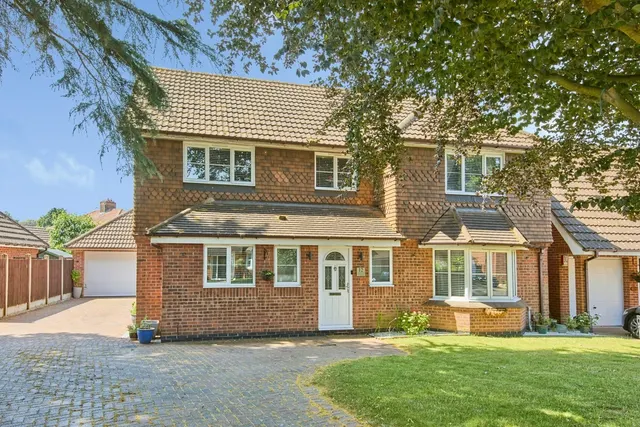 Courtland Gardens, Alvaston, DE24, photo 1