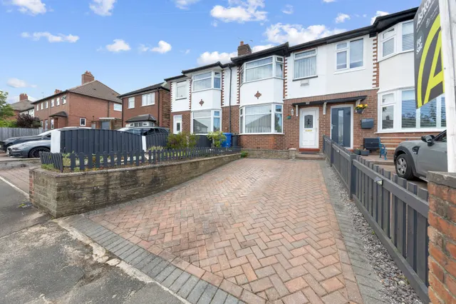 Waverley Avenue, Appleton, Warrington, Warrington, WA4 3BN, photo 1
