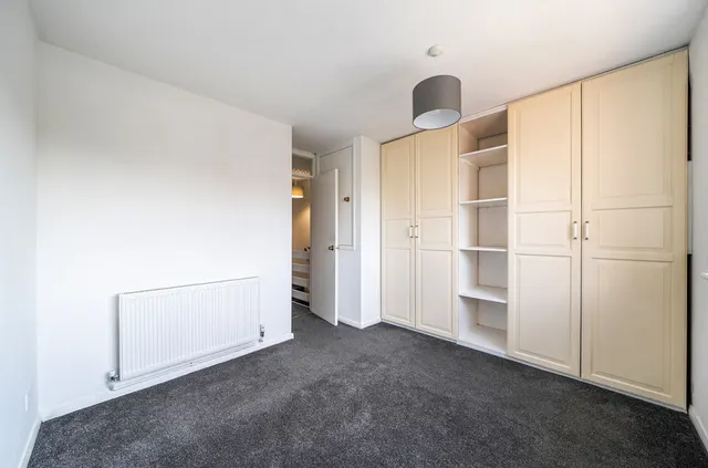 Photo 2 — Aveling Close, Purley CR8 4DW