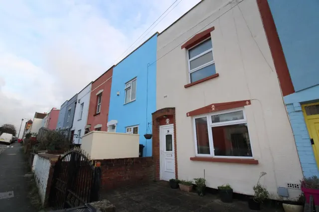 Greenbank Road, Greenbank, Bristol BS5 6EY, photo 1