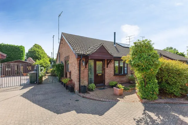 Blackshaw Drive, Walsgrave On Sowe, CV2, photo 1