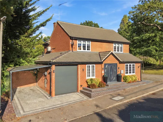 Ely Place, Woodford Green, IG8, photo 1