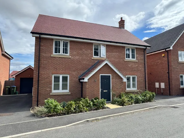 Inns Close, Steeple Claydon, photo 1