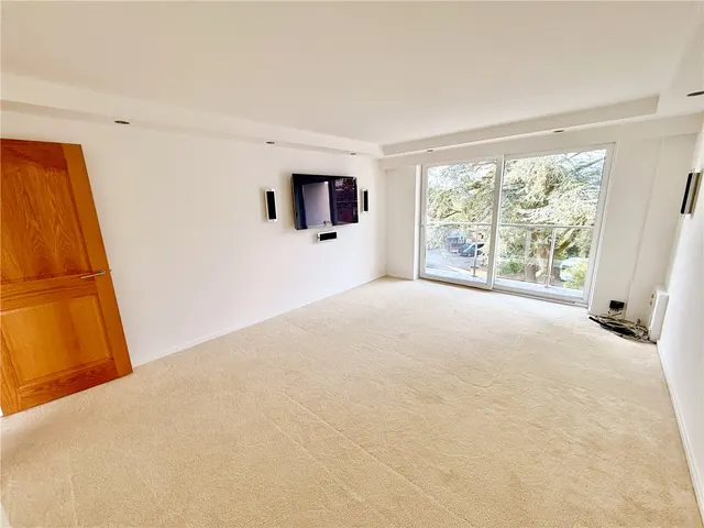 Photo 2 — Belle Vue Road, Lower Parkstone, Poole, BH14