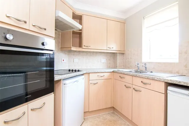 Hillary Court, Formby, L37, photo 2