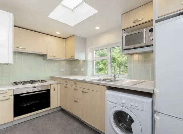 De Morgan Road, Fulham, SW6, photo 3