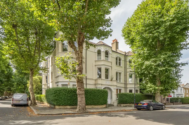 Photo 2 — Flat 3, 21 Southey Road, London, London, SW9 0PD