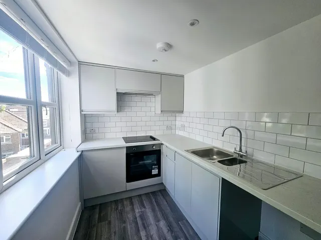 College Place, SOUTHAMPTON, photo 1