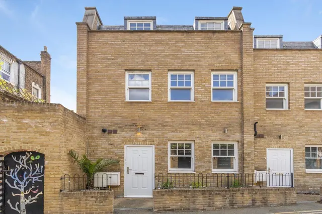 Prescott Place, London, SW4, photo 1