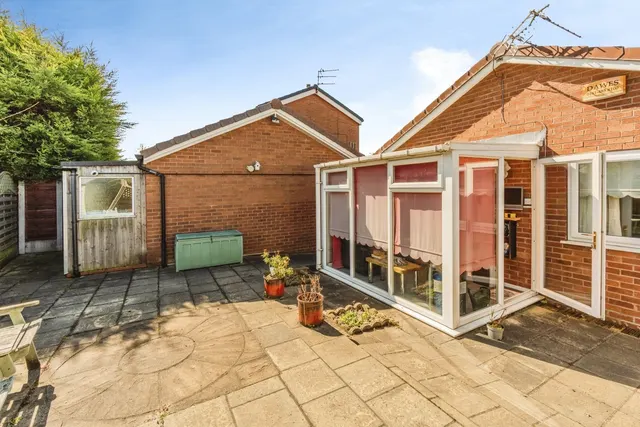 Photo 2 — Edenbridge Road, Cheadle Hulme, Cheadle, Greater Manchester, SK8