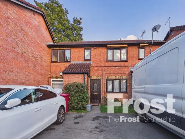 Baird Close, Slough, SL1, photo 1