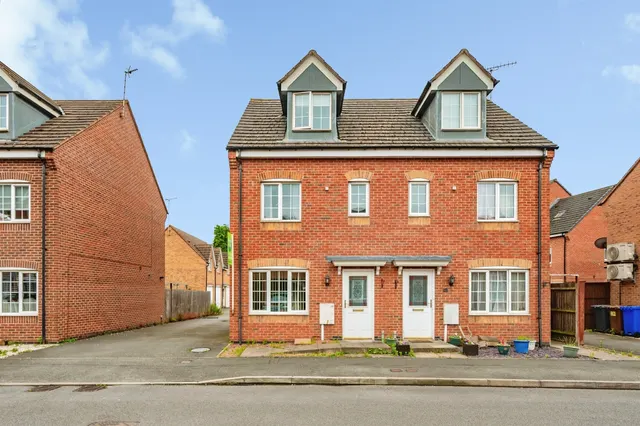 Barker Round Way, Burton-On-Trent, DE14, photo 1