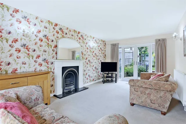 Photo 3 — Courtlands Crescent, Banstead, SM7 2PL