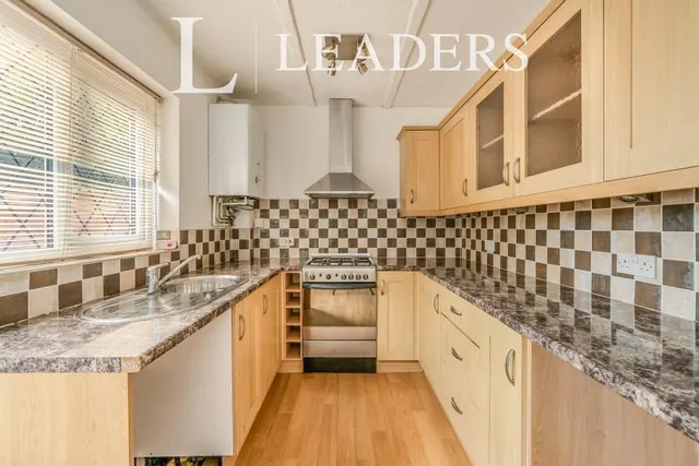 Deanwater Close, Birchwood, WA3, photo 3