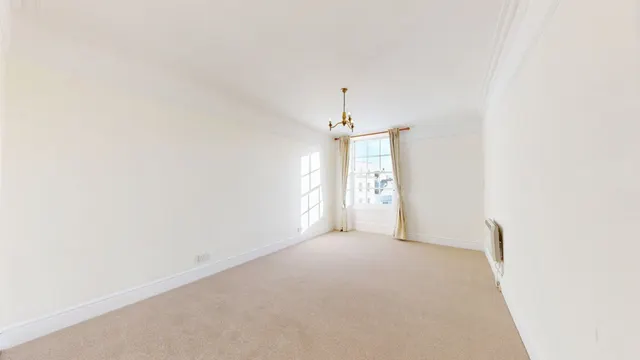 Photo 3 — Wellington Street, 6 Wellington Street, Cheltenham, Gloucestershire
