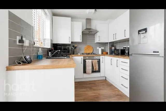 Poppy Avenue, Newark, NG22, photo 3