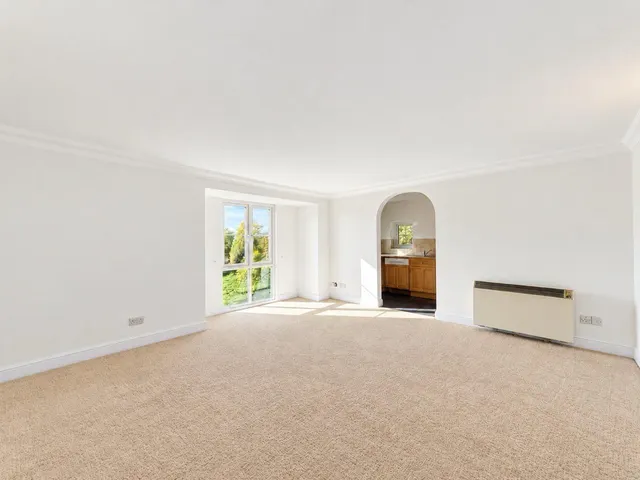 Thorney Mill Road, West Drayton, UB7, photo 2