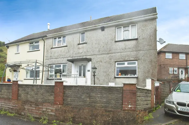 Heol-Y-Mynydd Pentre, CF41, photo 1