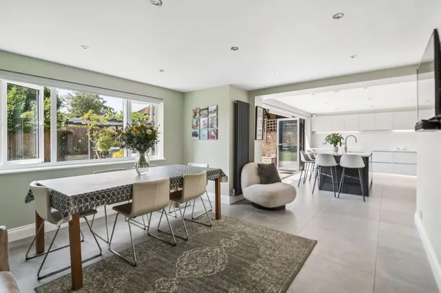 Photo 2 — Abbey Road, Bourne End, Buckinghamshire, SL8 5NZ