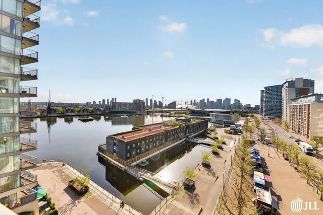 Western Gateway London, E16, photo 1