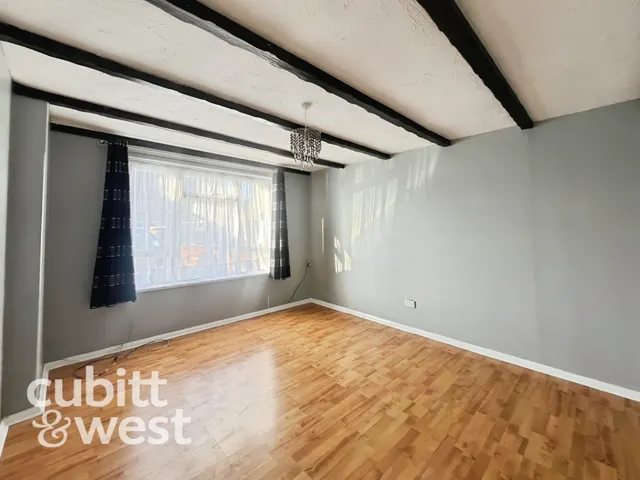 DEPOSIT ALTERNATIVE AVAILABLE Stockheath Way, Havant, PO9, photo 3