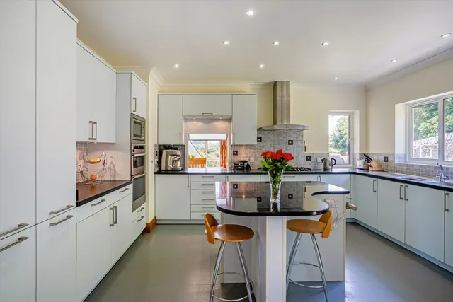 Lodge Drive, Long Ashton, BS41, photo 3