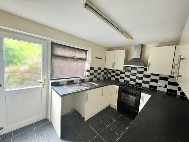 Glanrafon Terrace, Pwllheli, LL53, photo 3
