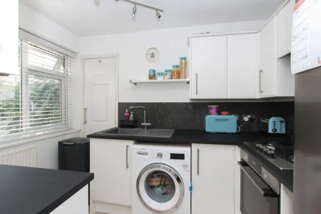 Eastwick Row, Hemel Hempstead, HP2, photo 3