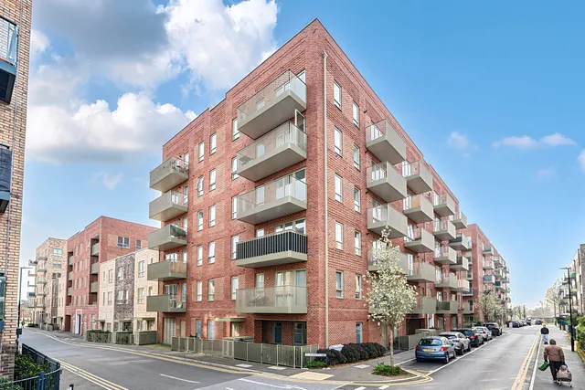 Bridlington Road, Watford, WD19, photo 3
