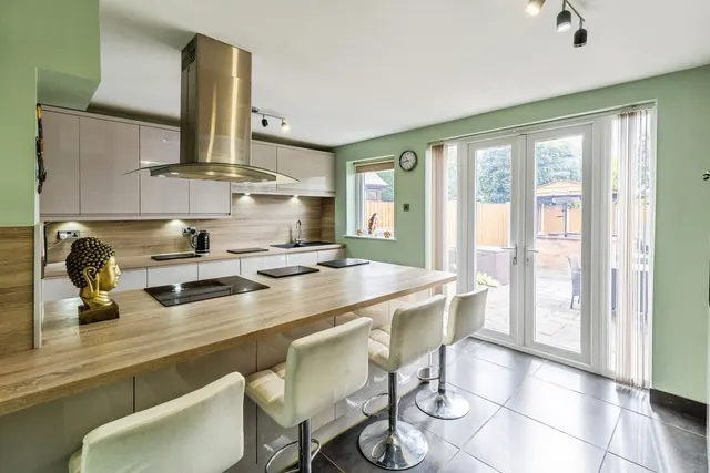 Plas Newton Lane, Chester, CH2, photo 2