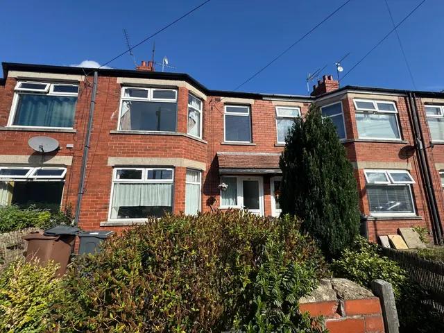 Leyburn Avenue, Hull, HU6, photo 1