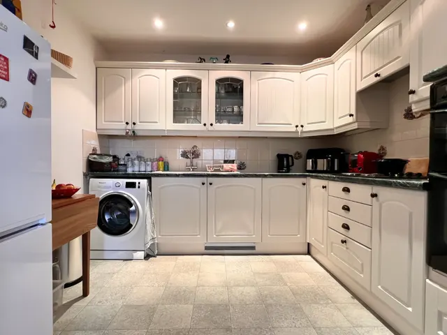 Kingshill Gardens, Nailsea, BS48, photo 3