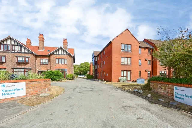 Nicholas Road, Liverpool, L23, photo 1