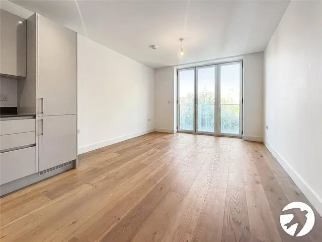 Knoll Rise, Orpington, BR6, photo 3