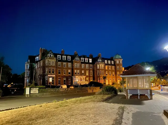 Metropole Court, Minehead, TA24, photo 1