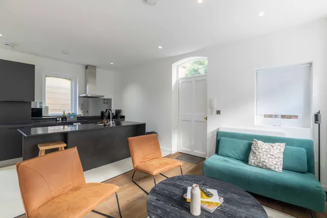 Macroom Road, London, W9, photo 2