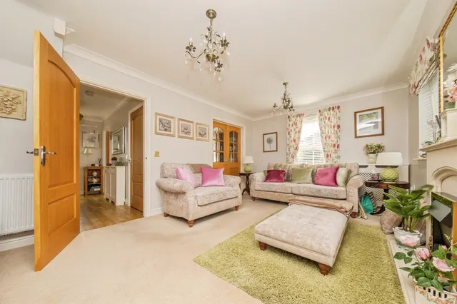 Mayhew Road, Rendlesham, IP12, photo 2