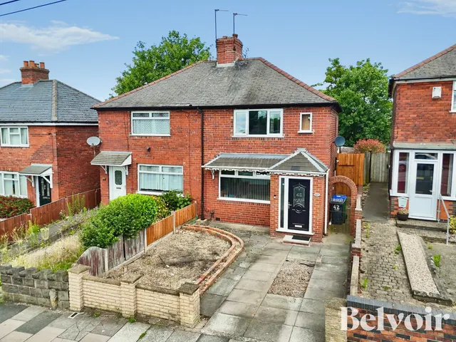 Heath Lane, West Bromwich, B71, photo 1