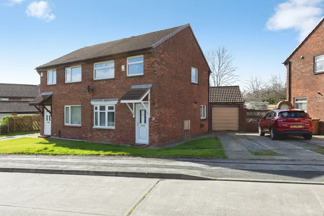 Bluebell Meadow, Newton Aycliffe, photo 1