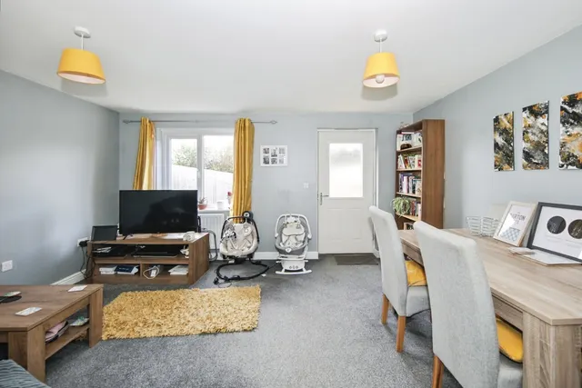 Hadrian Way, Nuneaton, CV11, photo 3